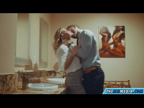 ❤️ Xa i-blonde ene-busty ikuhenda kwindlu yangasese yoluntu Amanyala kumanyala xh.loanworld.top ❌️❤